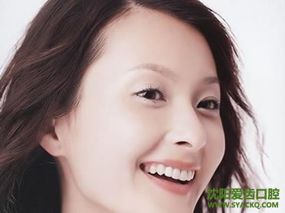专家分析:牙齿拥挤的症状是什么?
专家分析:牙齿拥挤的症状是什么?