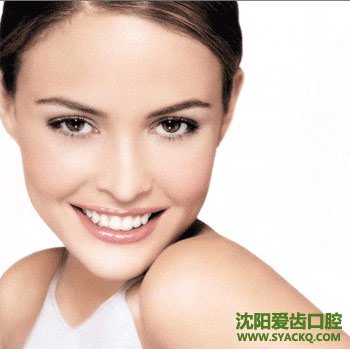 拔完智齿之后需要注意什么?
拔完智齿之后需要注意什么?