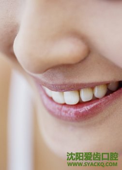 到底什么是牙齿附件炎?